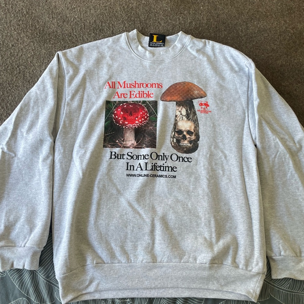 Online Ceramics Gray Graphic Sweater